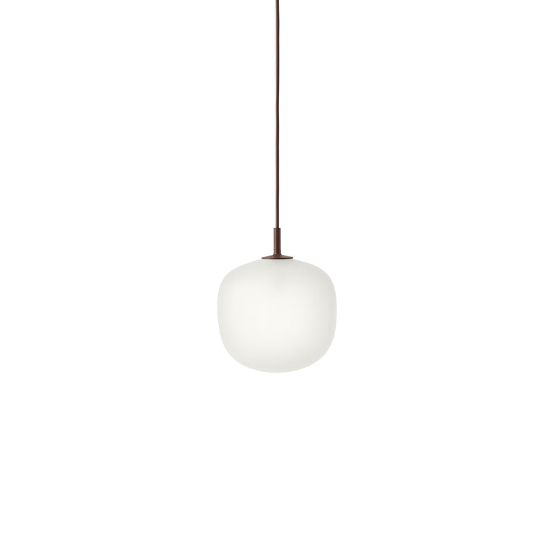 Muuto - Rime Pendelleuchte | Ø 18 cm / dunkelrot