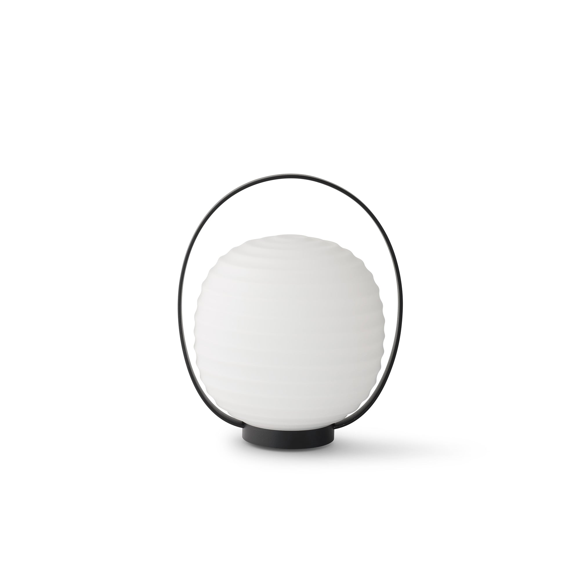 New Works - Lantern Portable Tischleuchte mit Akku | 