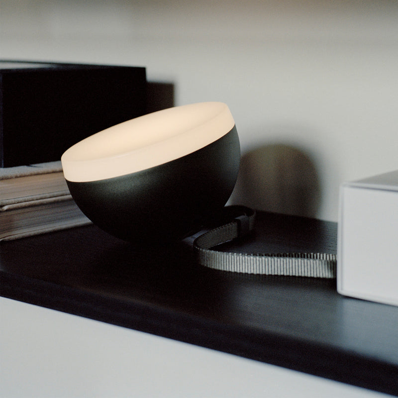 New Works - Sphere LED Outdoor Akkuleuchte