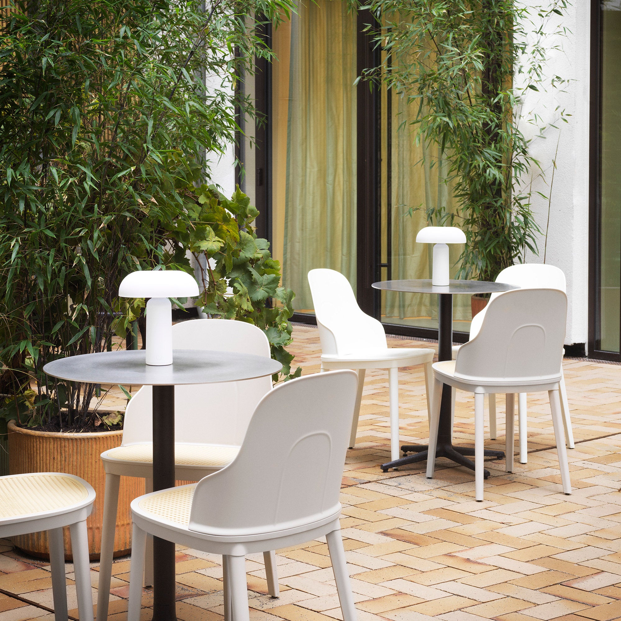 Normann Copenhagen - Porta LED Akku-Tischleuchte | weiß