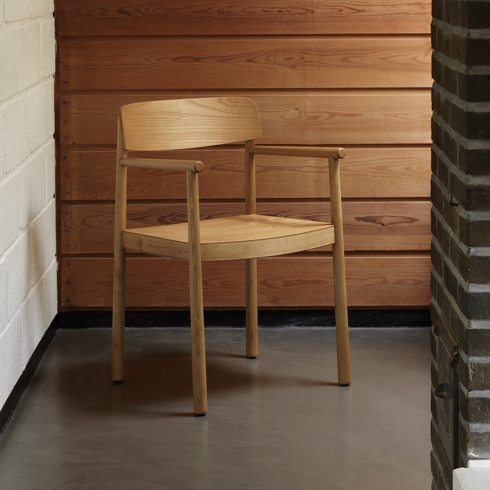 Normann Copenhagen - Timb Armlehnstuhl | ohne Polster / tan