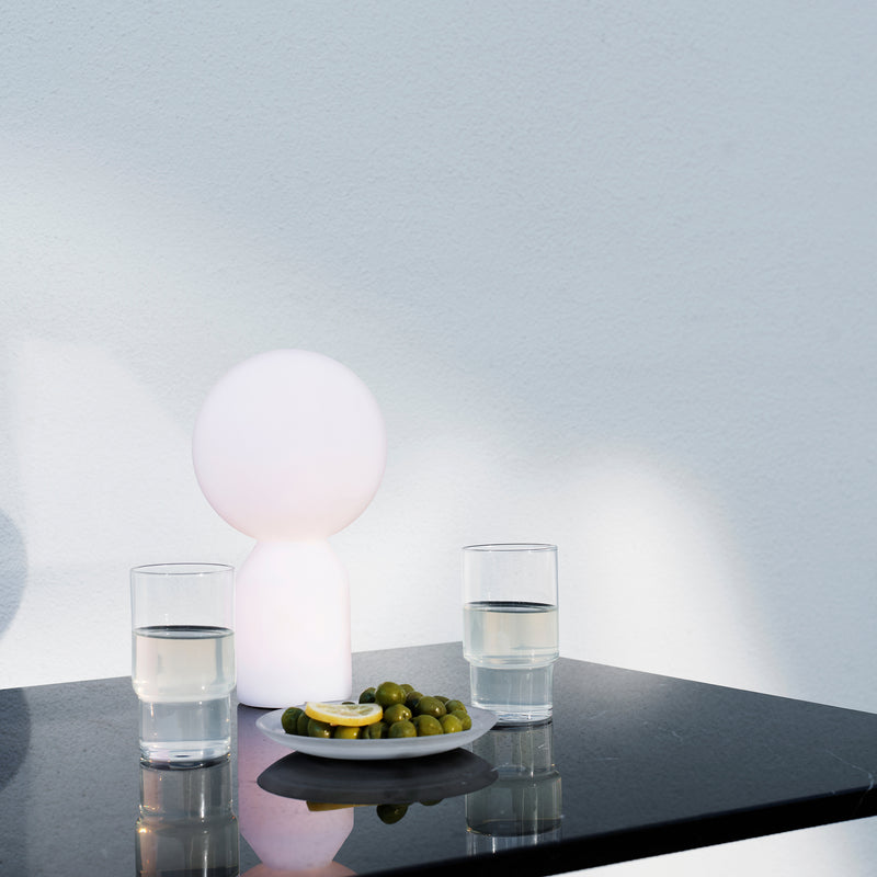 Normann Copenhagen - Yo LED Tischleuchte mit Akku
