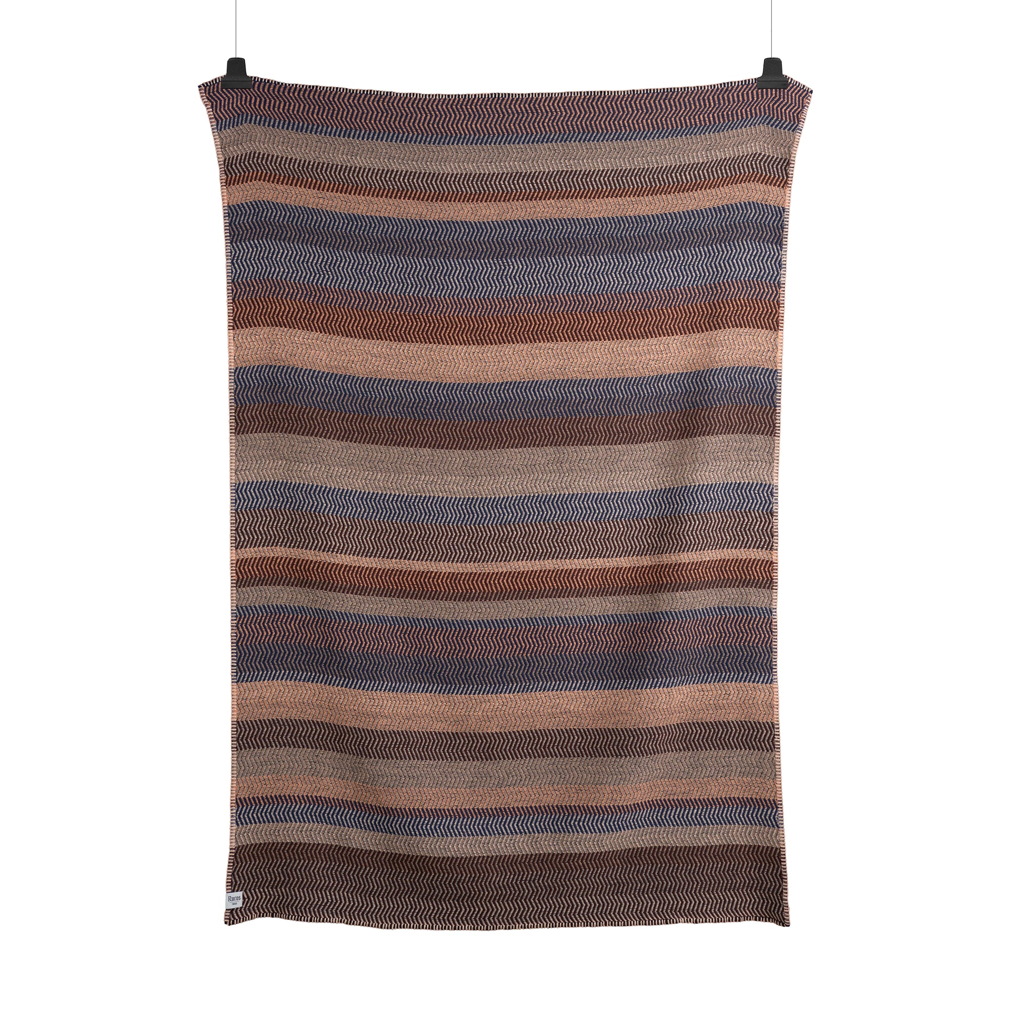 Røros Tweed - Fri Wolldecke | by the fire