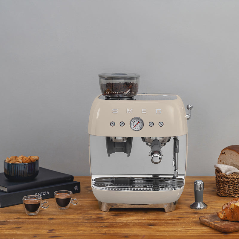 Smeg - Espressomaschine mit Siebträger EGF03