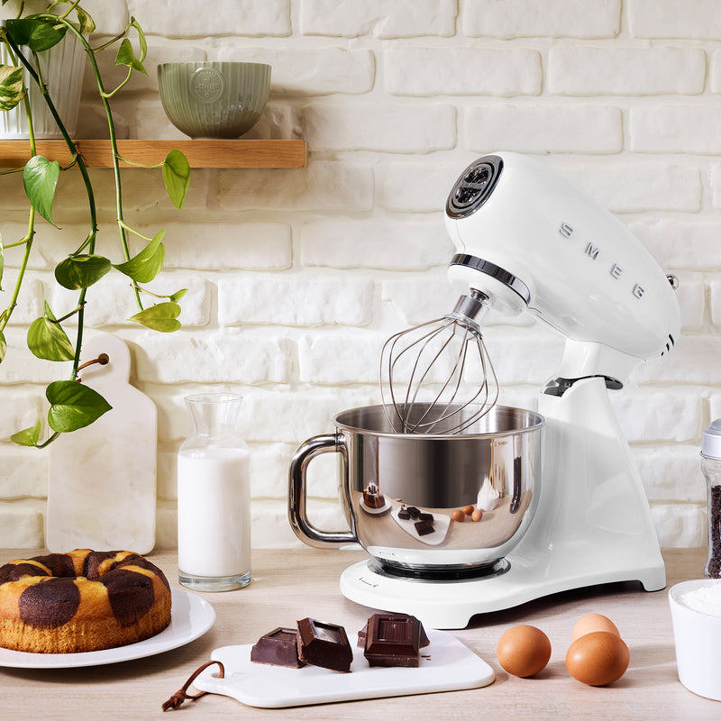 Smeg - Küchenmaschine SMF03