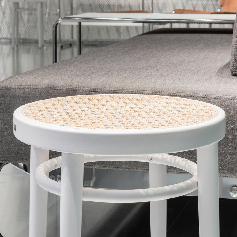 Thonet - 214 RH Hocker