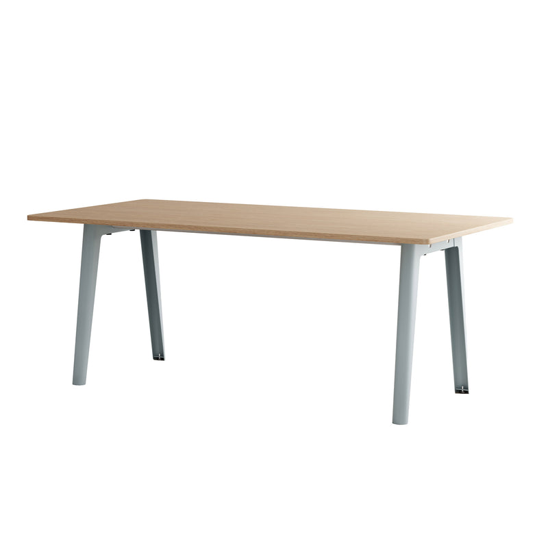 TipToe - NEW MODERN Esstisch | Eiche / 95 x 190 cm / blassblau