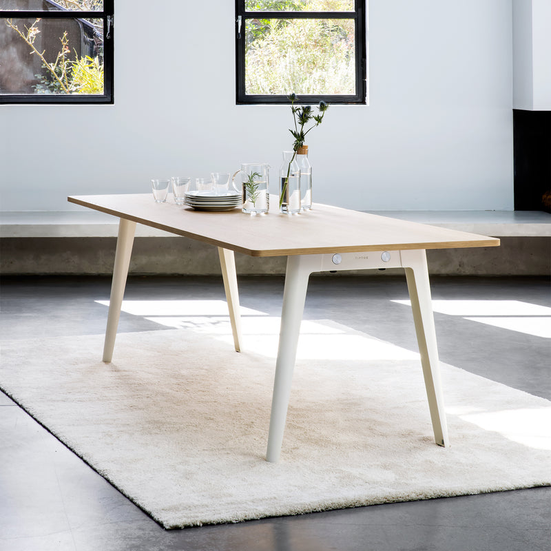 TipToe - NEW MODERN Esstisch