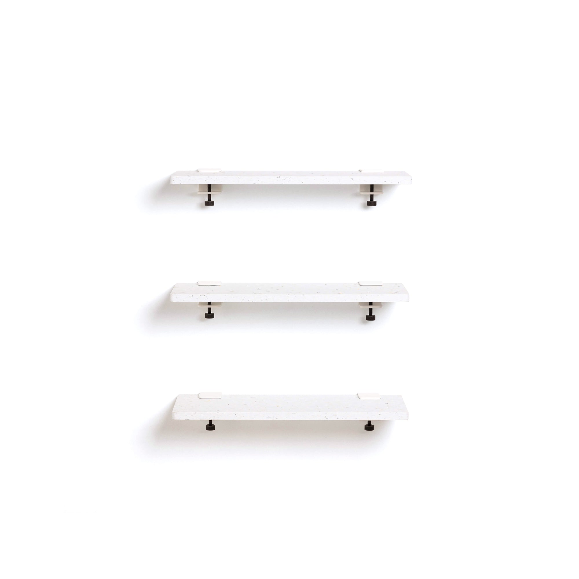 TipToe - Wandregal aus recyceltem Plastik | 60 x 20 cm