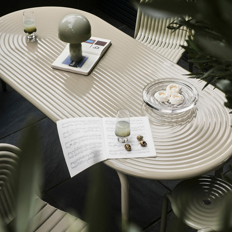Tom Dixon - Groove Gartentisch
