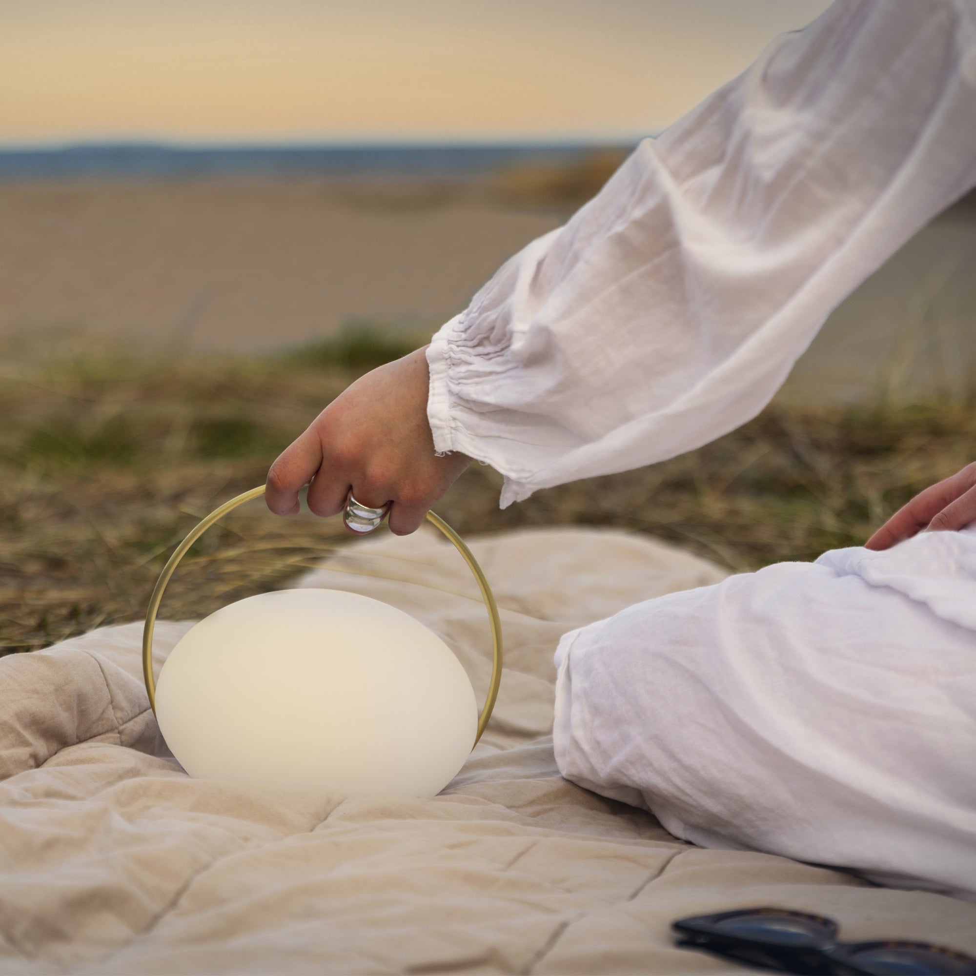 Umage - Orbit LED Akku-Tischleuchte