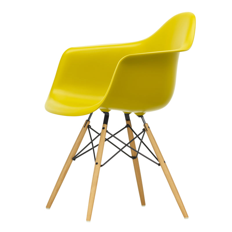 Vitra - Eames Plastic Armchair DAW RE | senf RE / Esche honigfarben