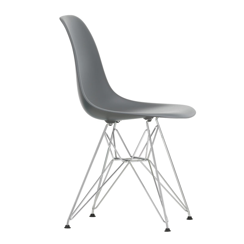 Vitra - Eames Plastic Side Chair DSR RE | granitgrau RE / verchromt