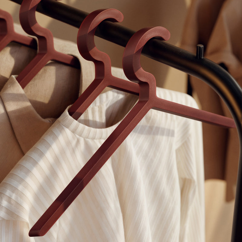 Woud - Illusion Hanger