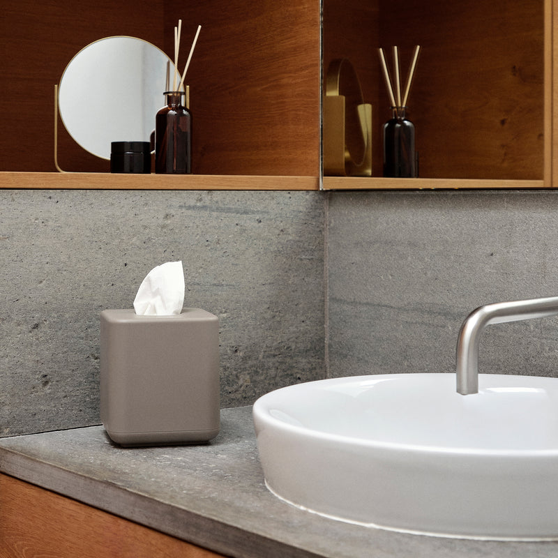 Zone Denmark - Ume Taschentuchbox | 13 x 13 x 15,1 cm / taupe