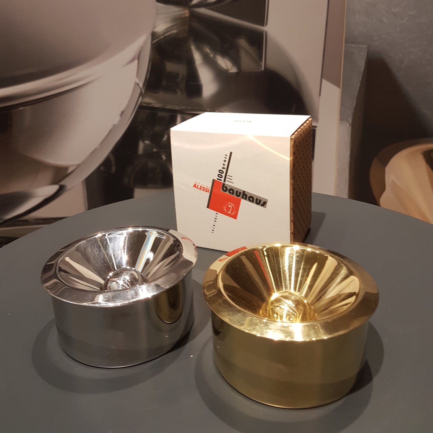 Alessi - Marianne Brandt Aschenbecher