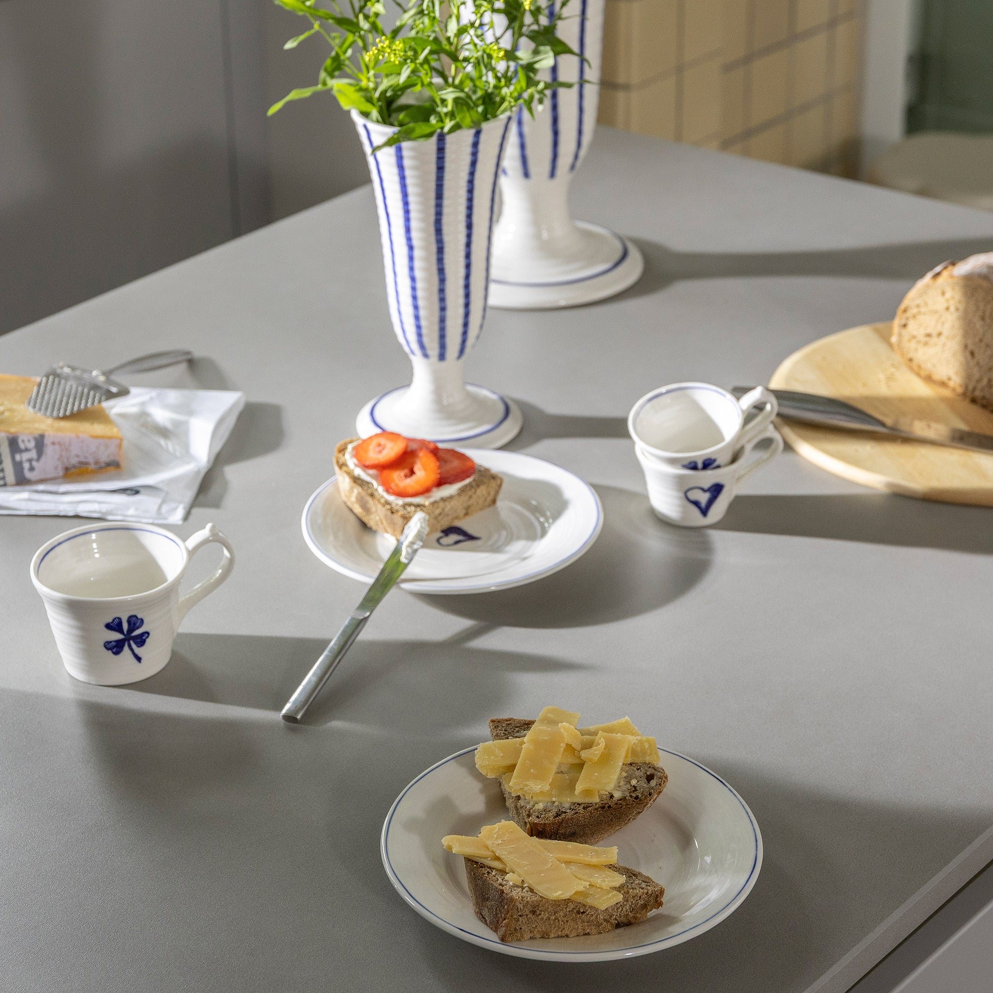 &amp;klevering - Anouk Tasse | Kleeblatt / 250 ml, Kleeblatt / 100 ml