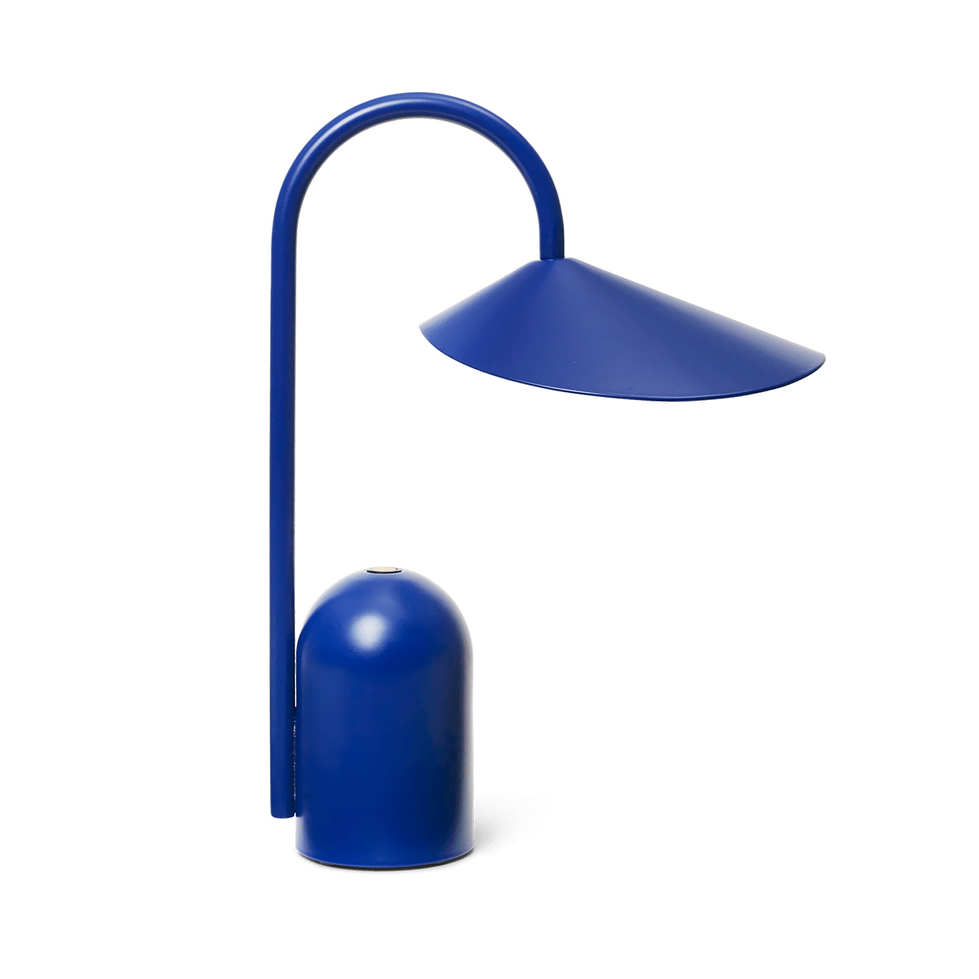 Ferm Living - Arum Akku LED-Tischleuchte | hellblau