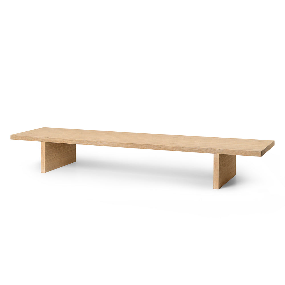 Ferm Living - Kona Low Beistelltisch | Eiche natur / 140 x 34 cm
