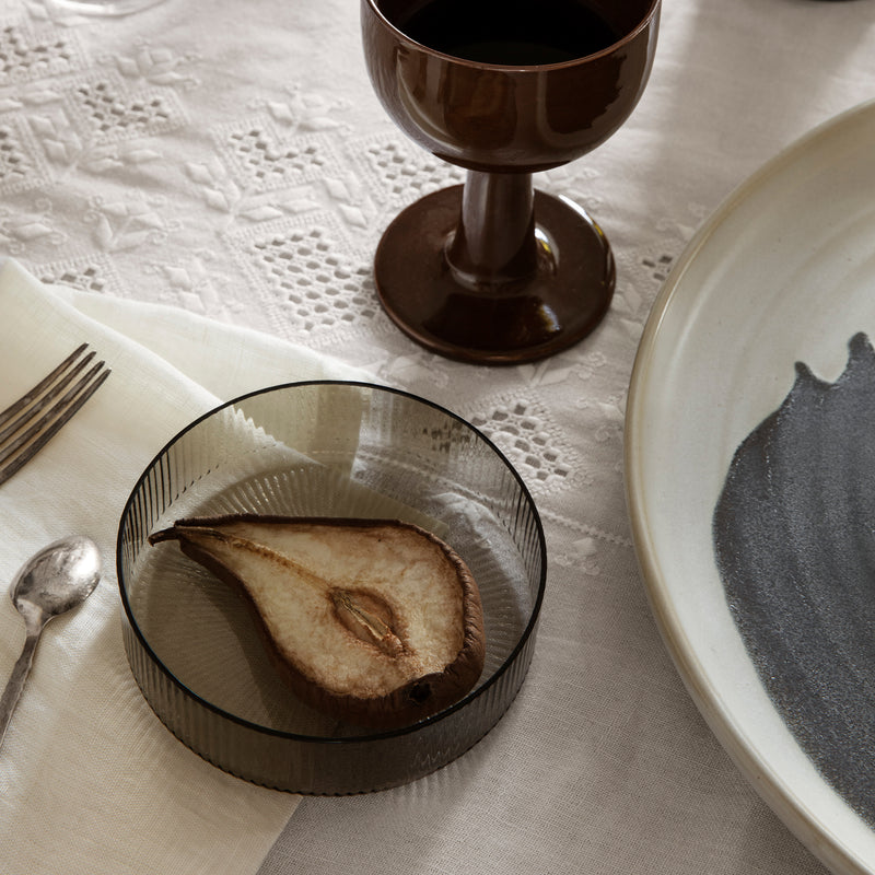 Ferm Living - Ripple Rotweinglas (2er-Set)