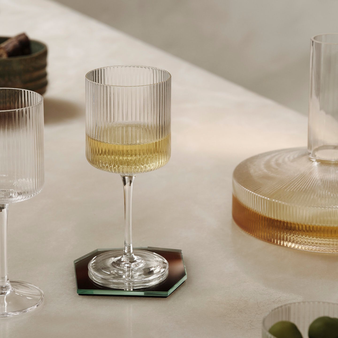 Ferm Living - Ripple Weißweinglas (2er-Set) | clear