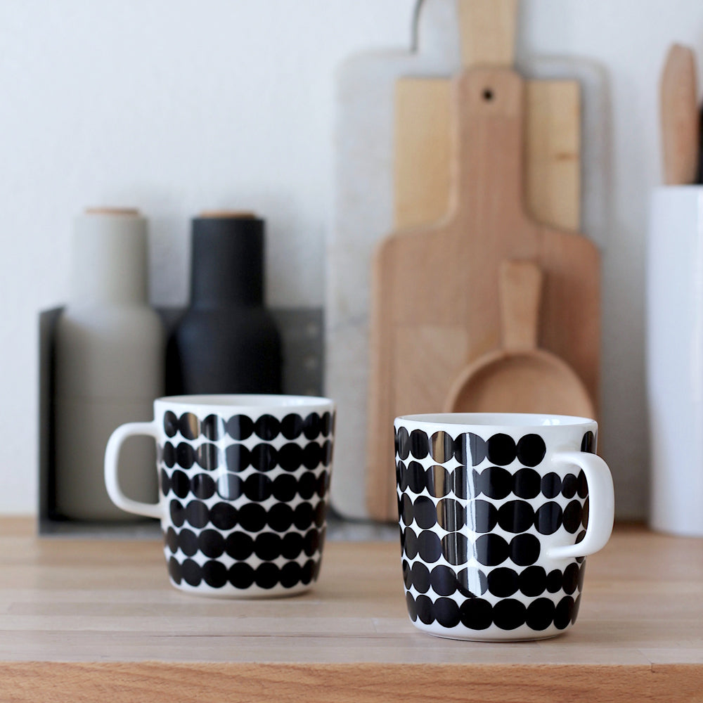 Marimekko - Oiva Räsymatto Becher mit Henkel | 250 ml